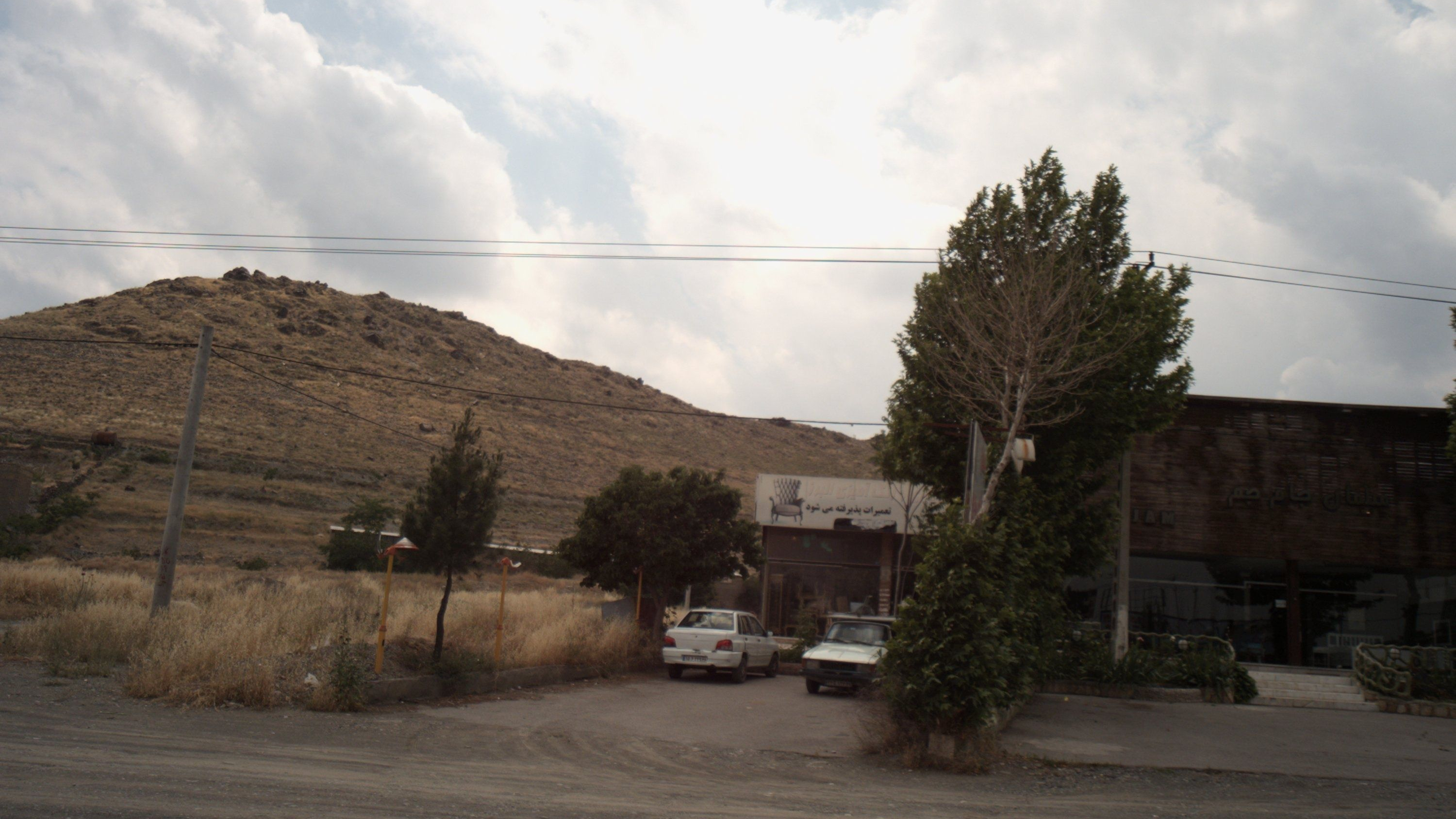 سالن ورق کاری و رنگ آمیزی البرز