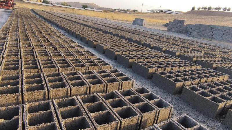 کارگاه بلوکه ساختمانی جلیلیان