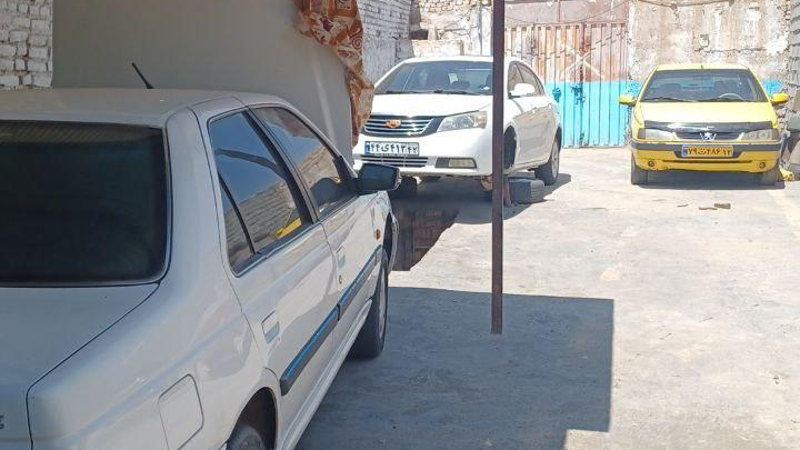 تعمیرگاه برومند