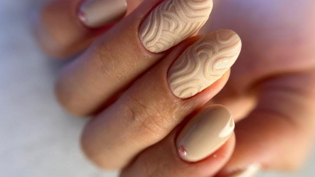 سالن زیبایی رز سفید