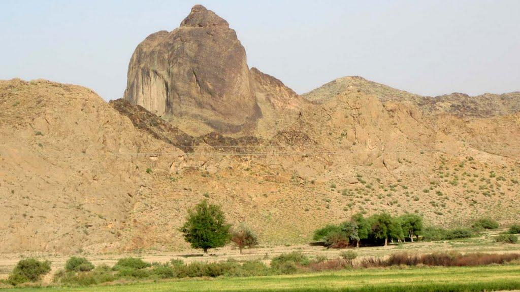 دشت اسفندقه