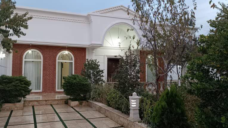 باغ ویلا مروارید ۱