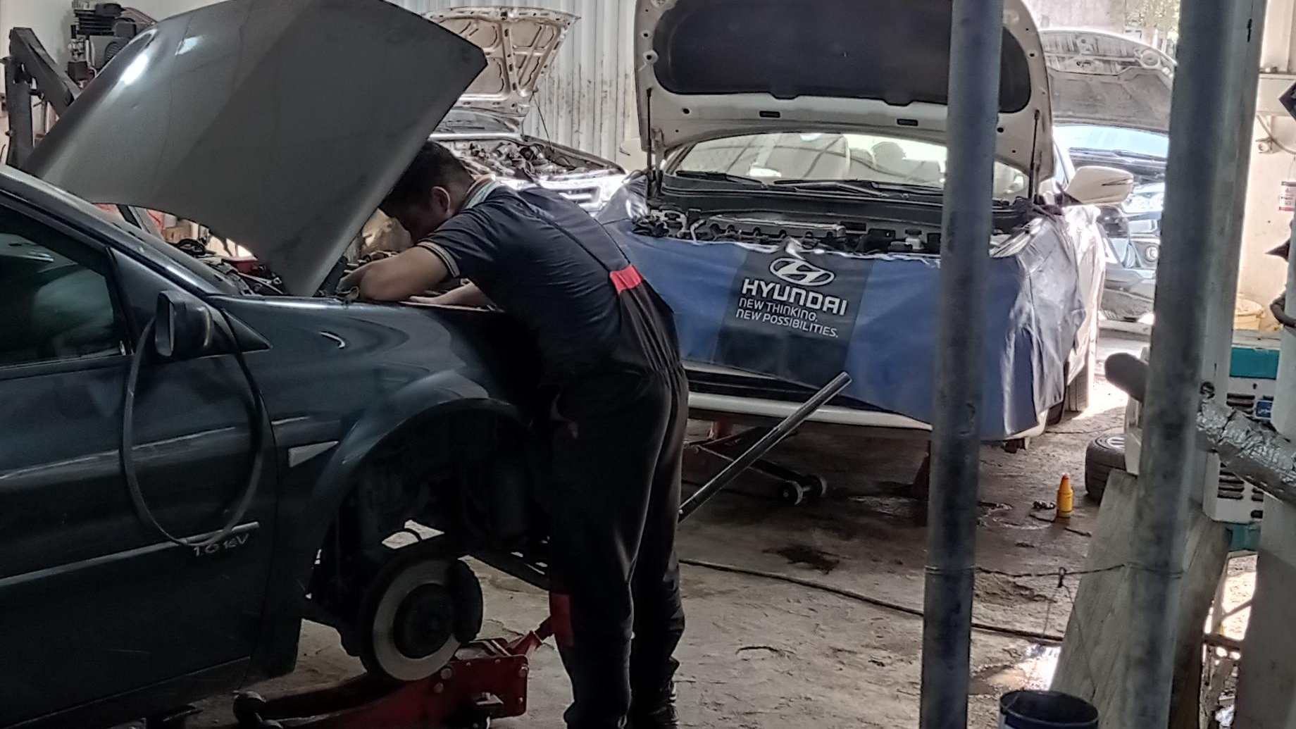 تعمیرگاه تخصصی فرهام