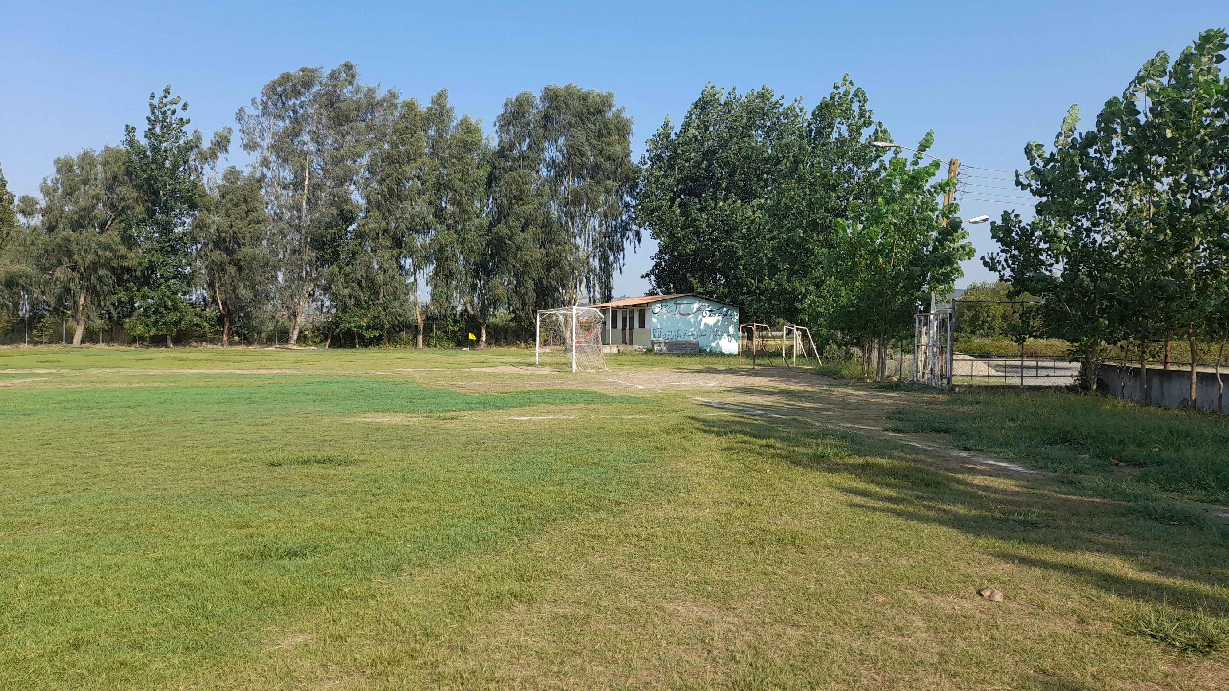 سالن سرپوشیده ورزشی سمسکنده