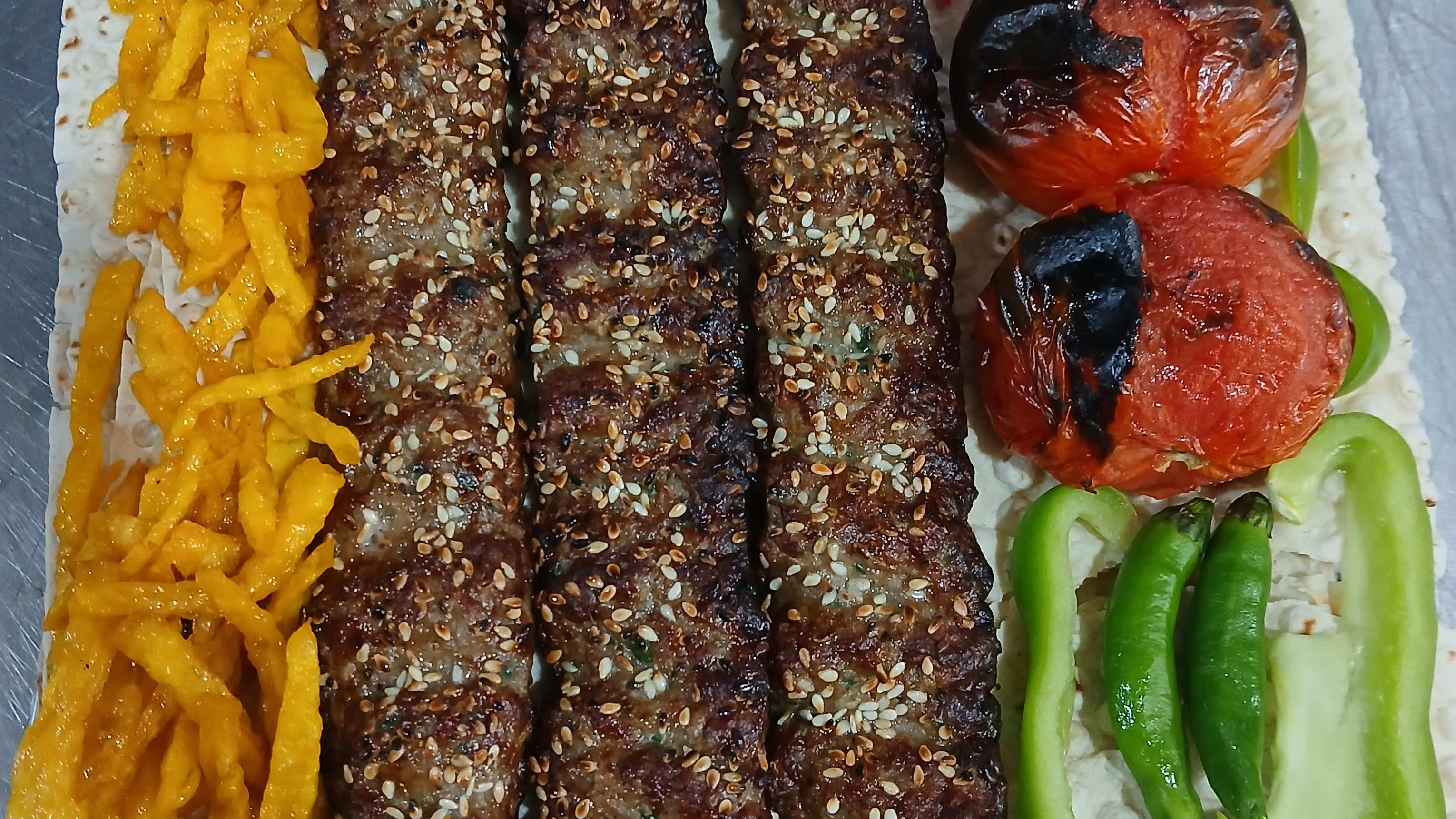 بیرون بر نصف جهان