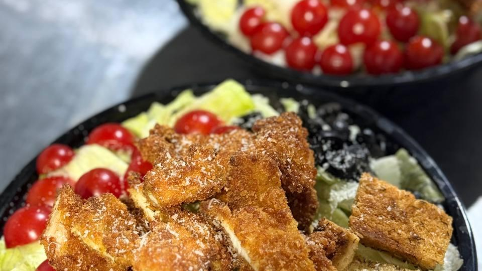 کافه باغ ارکیده