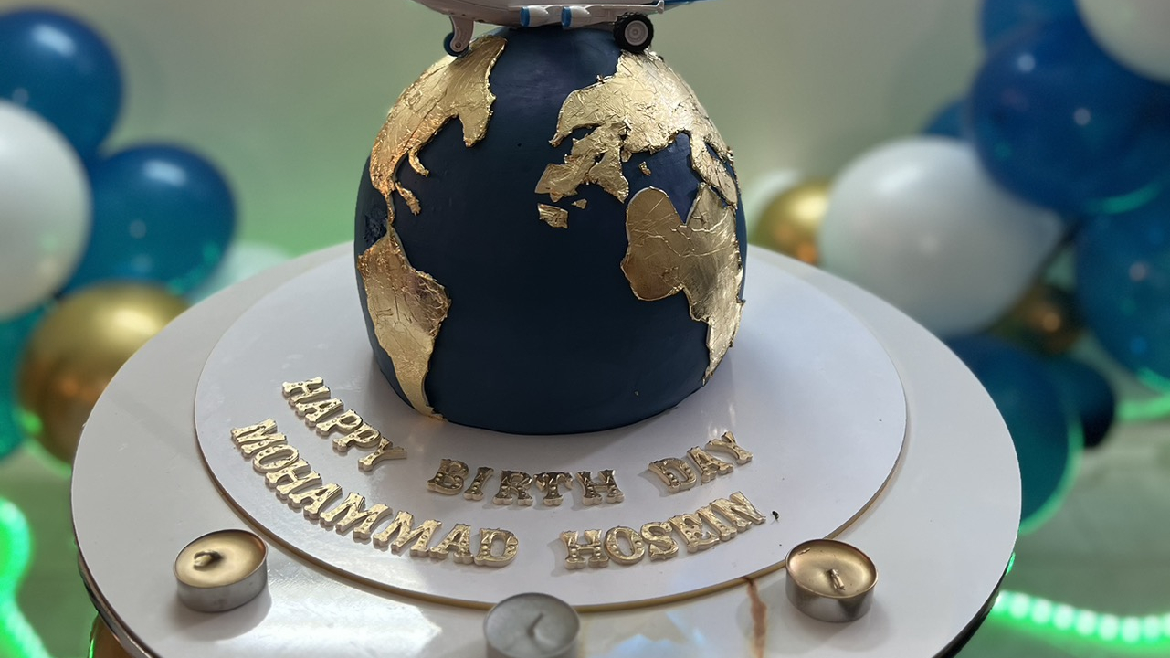 آژانس هواپیمایی مهروماه