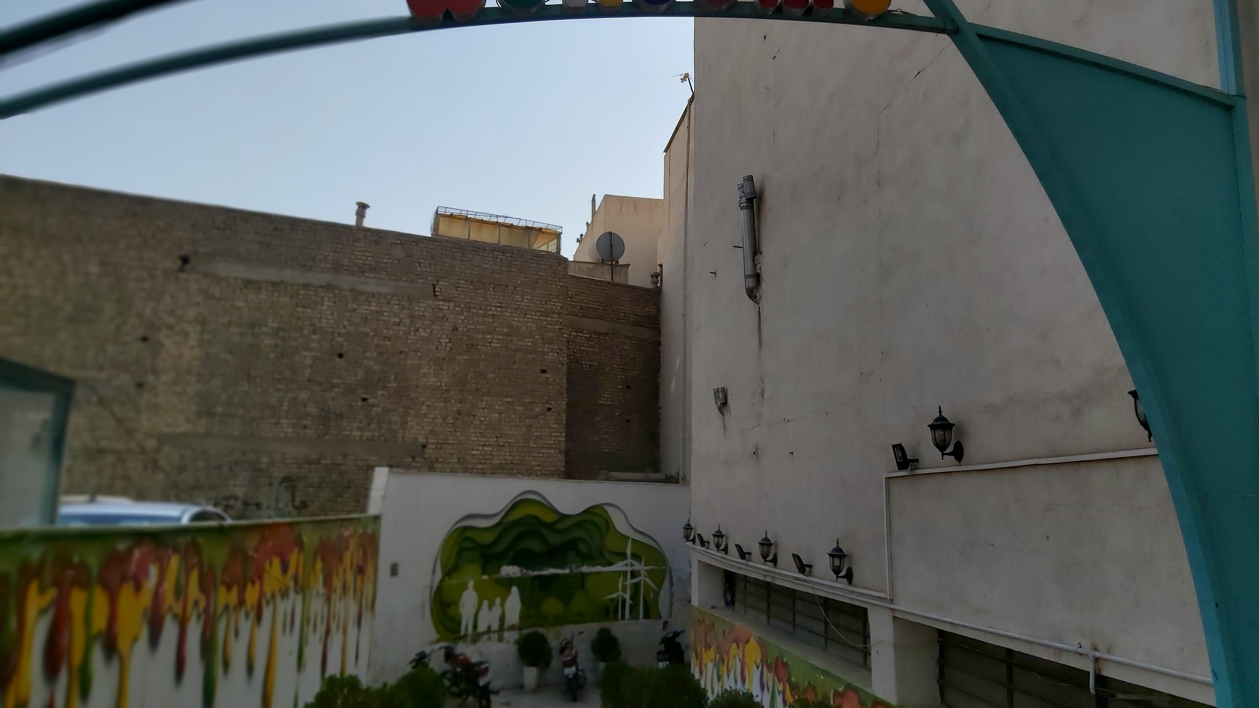 کافه و‌ خانه‌ی تولد باغچه