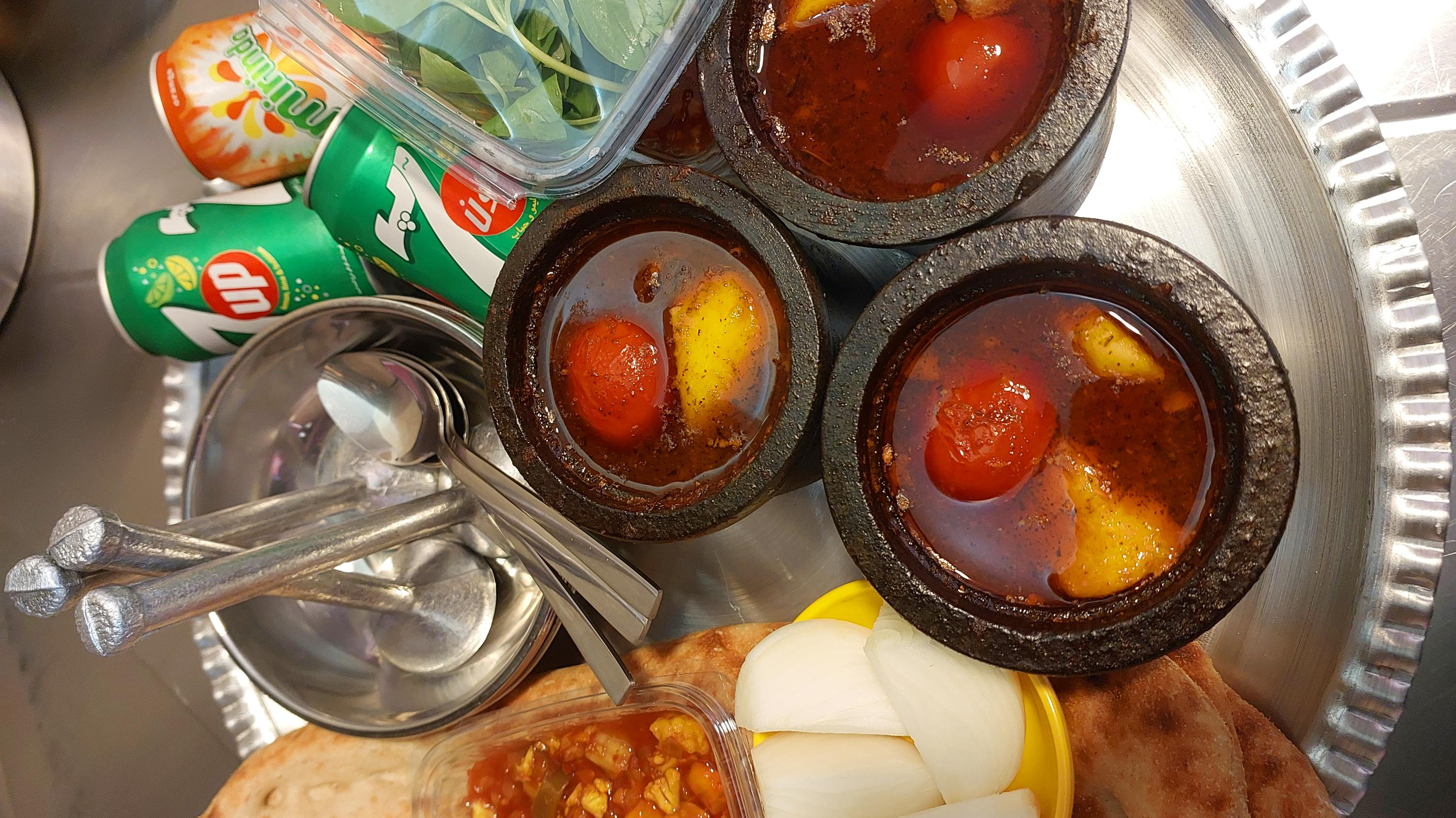دیزی سرای وحید
