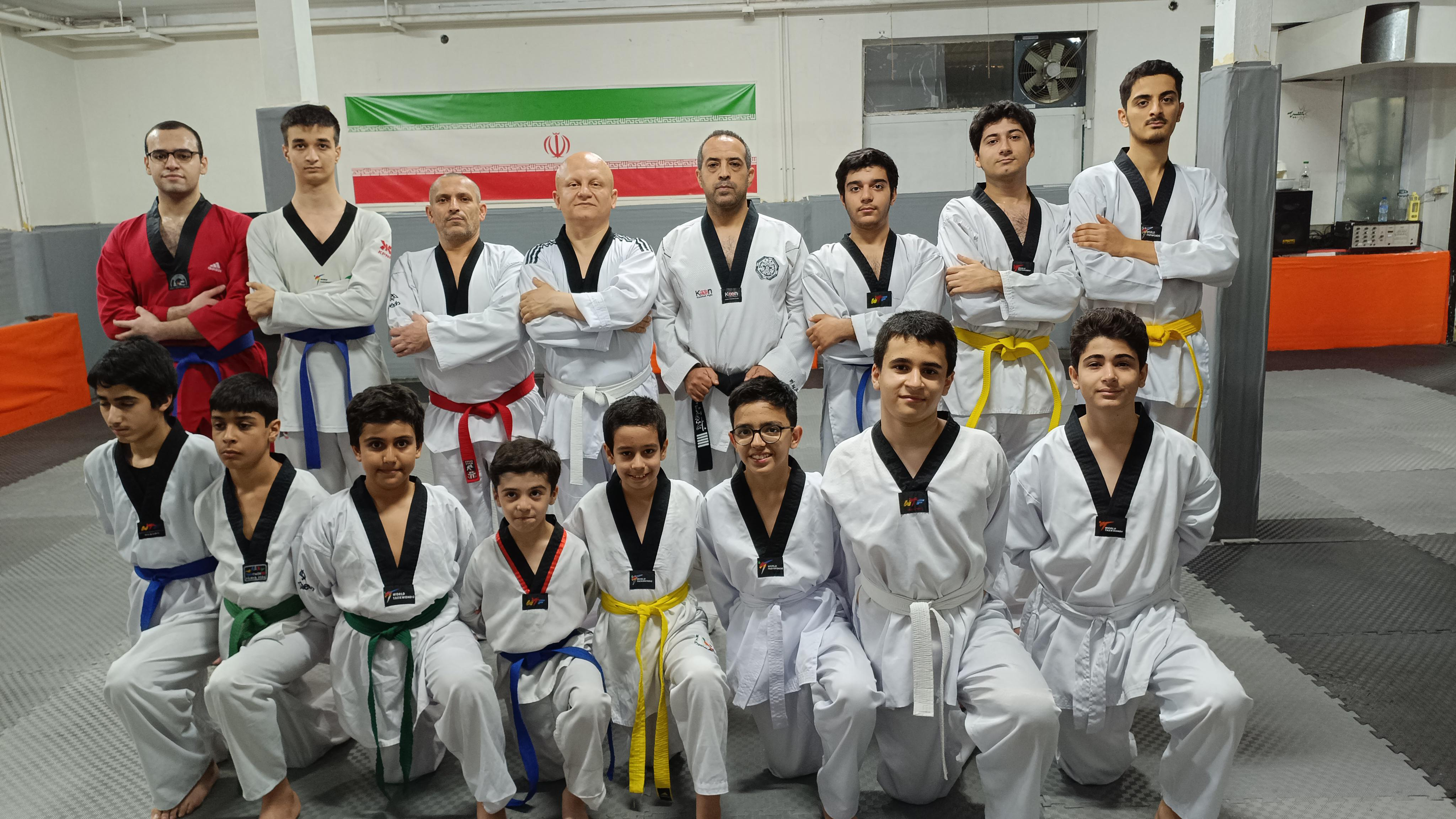 باشگاه تکواندو نیایش