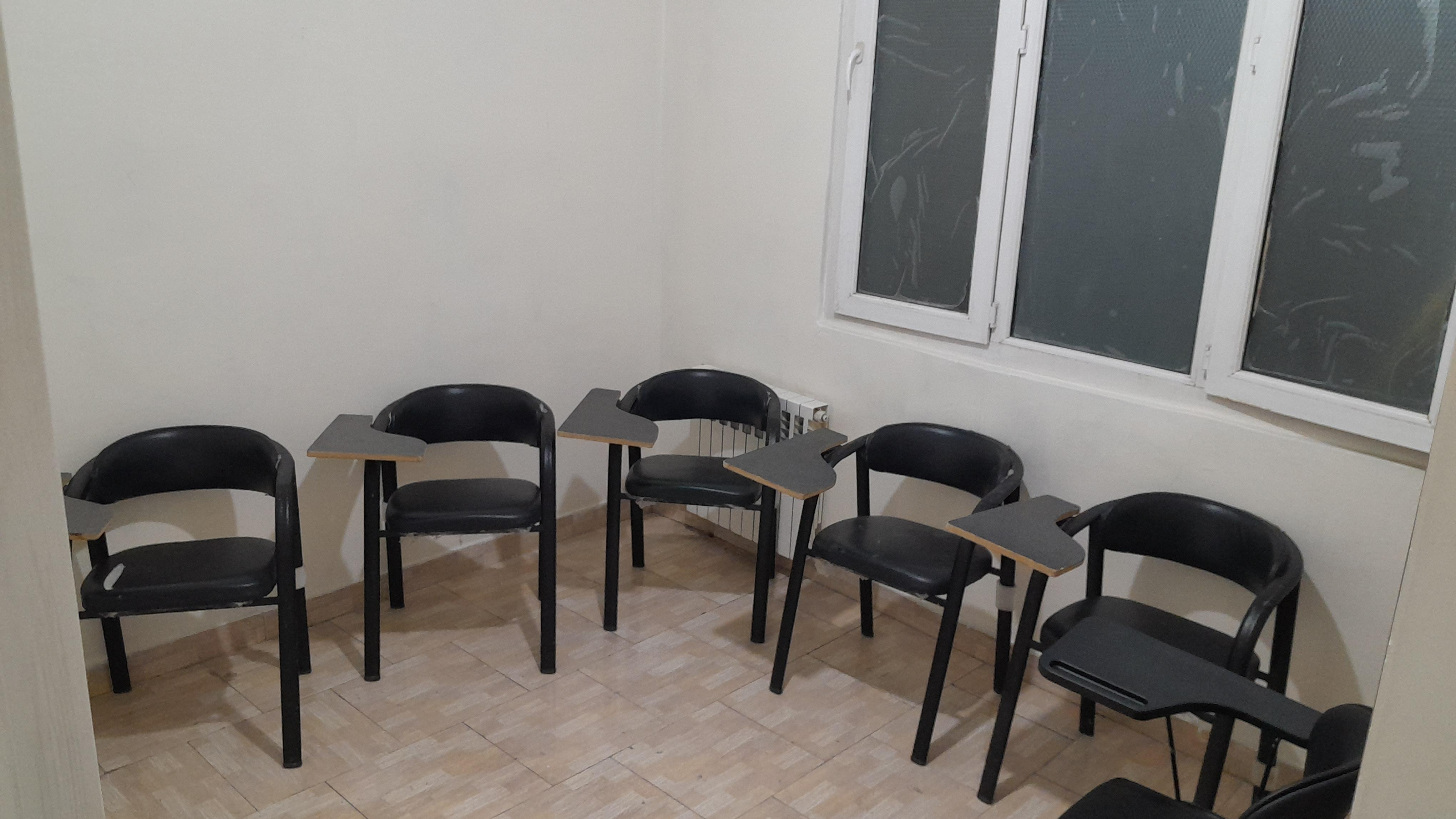 آموزشگاه تخصوصی زبان ملل فرد۲