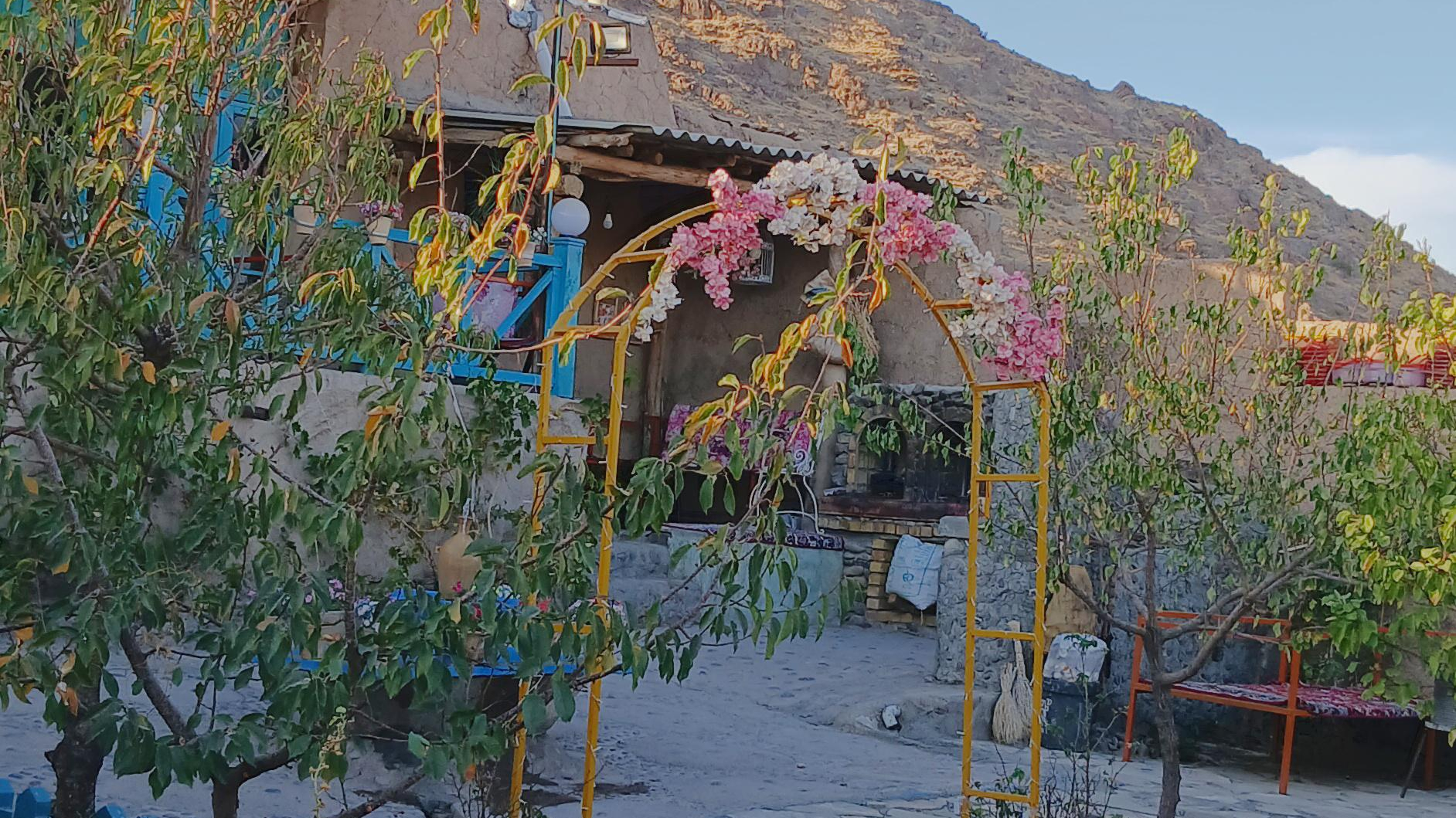 اقامتگاه بومگردی چیچک