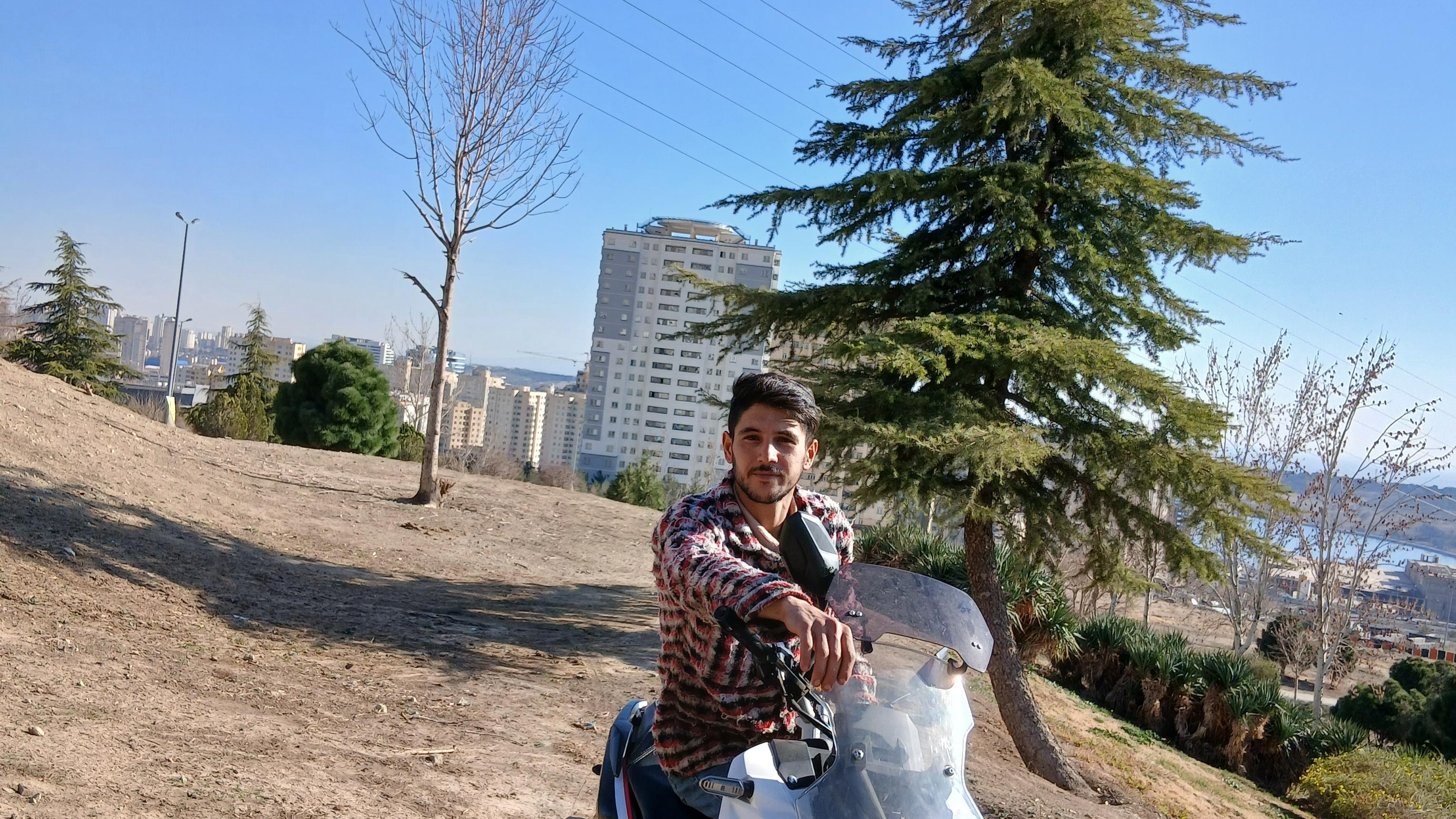 بوستان آبشار تهران