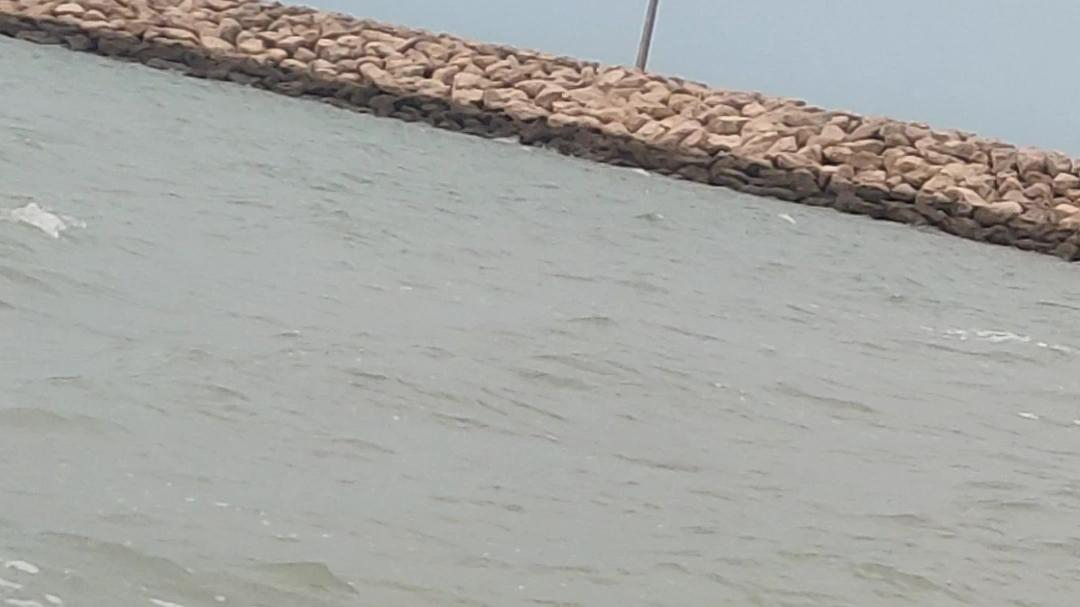 ساحل بکر و آرام بندر محمدعامری