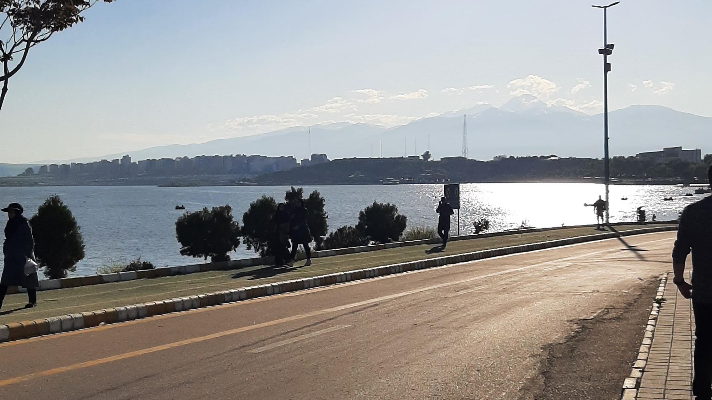 دریاچه شورابیل