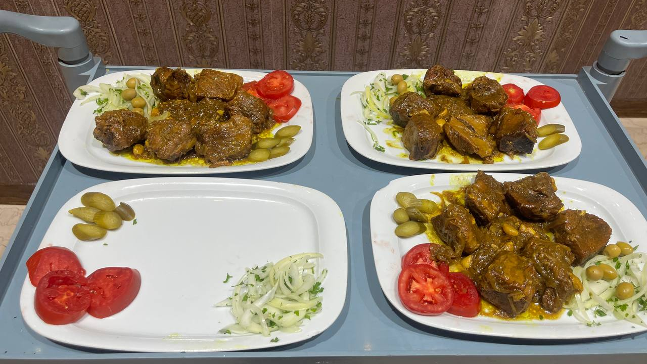 باغ تالار عناب