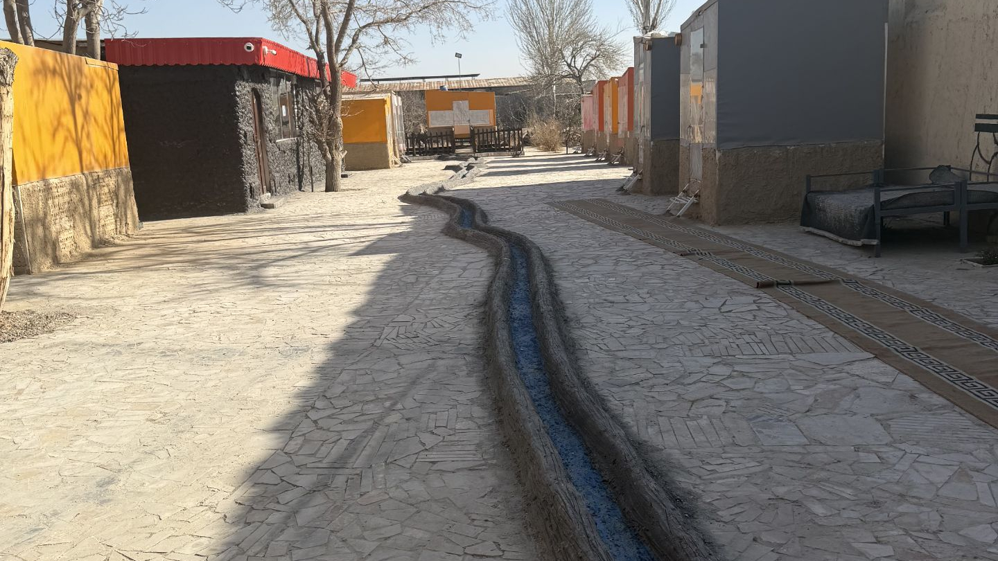 کافه رستوران لاویلا