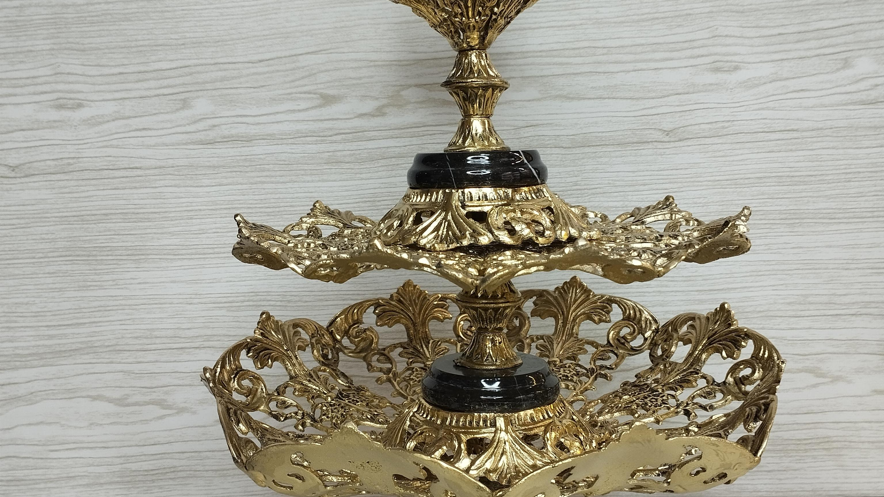 گالری آماتیس