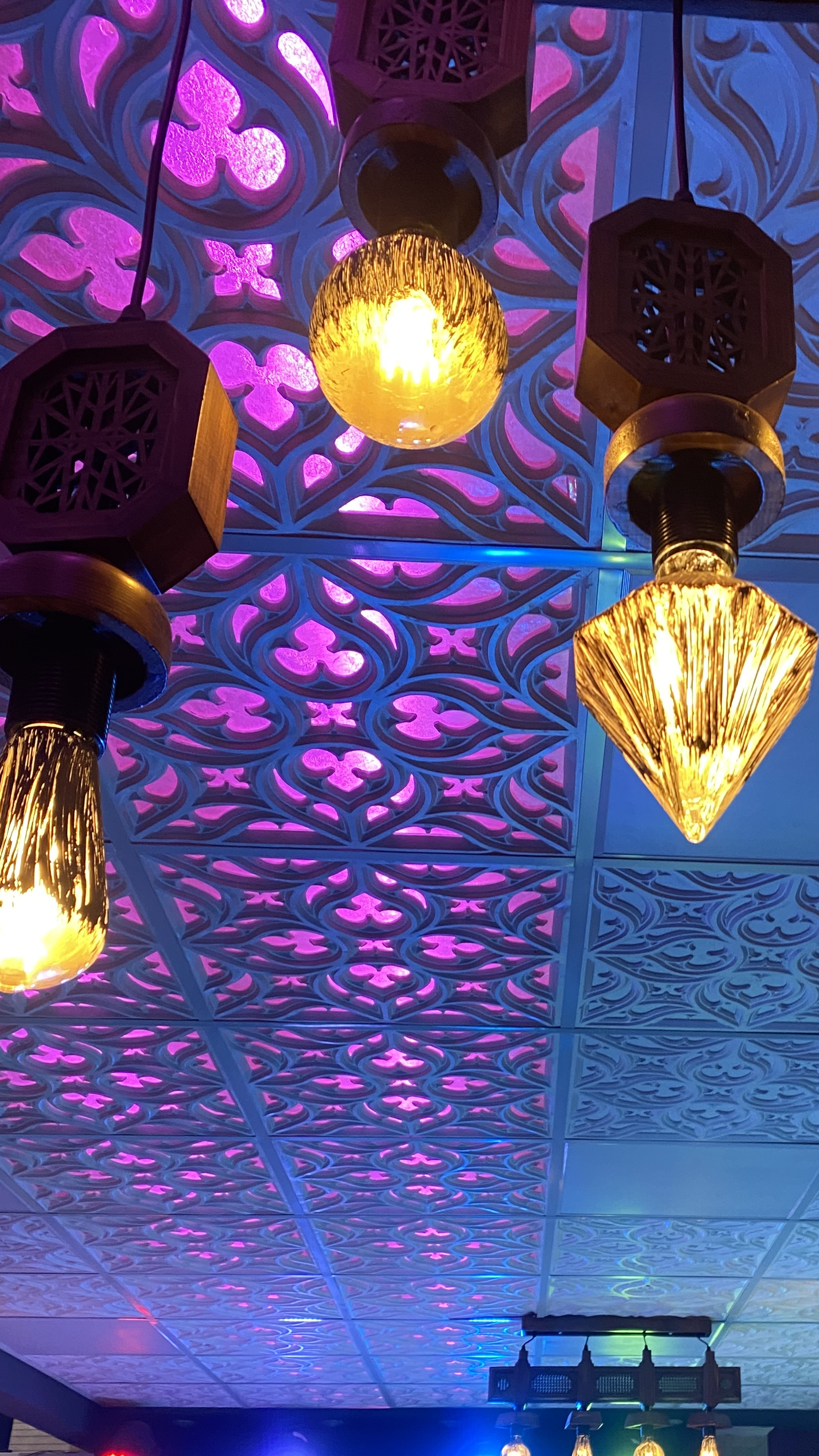 رستوران و کافی شاپ سون تی