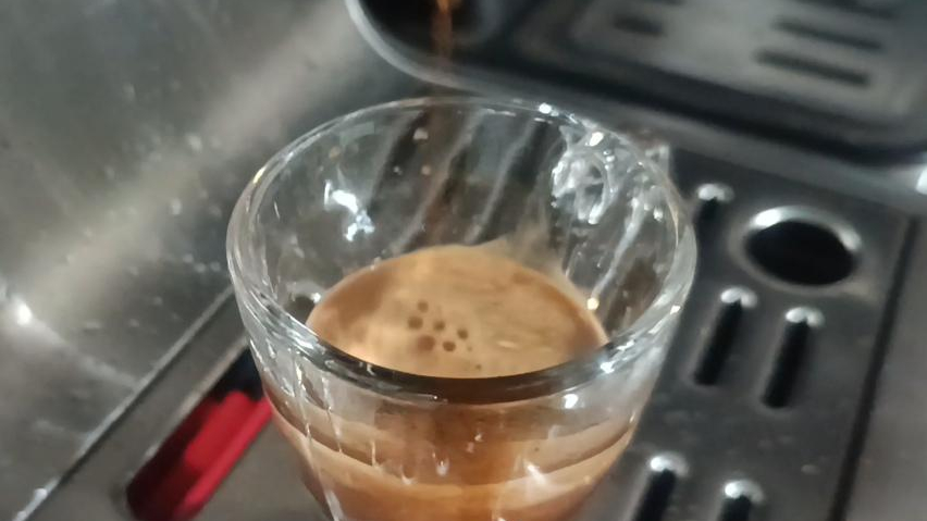 کافه صبحانه رستا