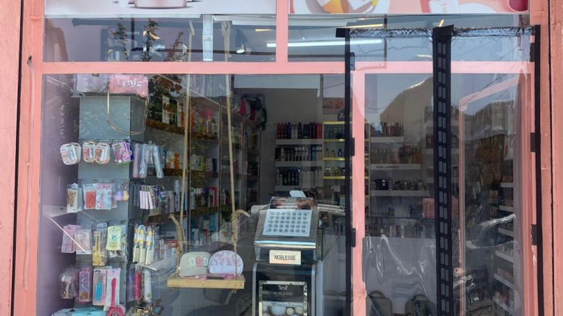 آرایشی بهداشتی براش