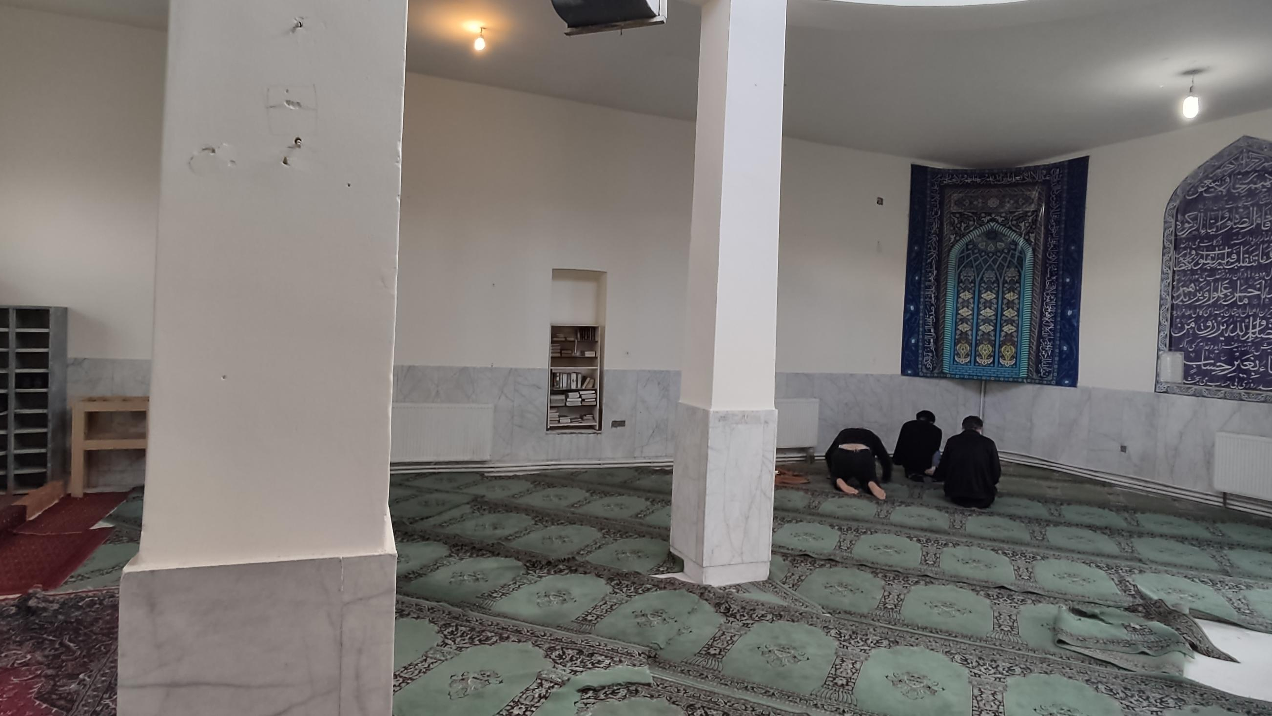 مسجد علی ابن ابی طالب