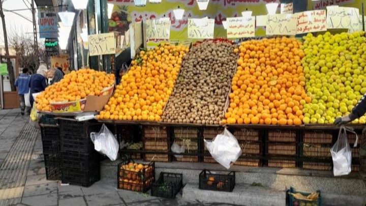 میوه فروشی نرخ شکن رودکی