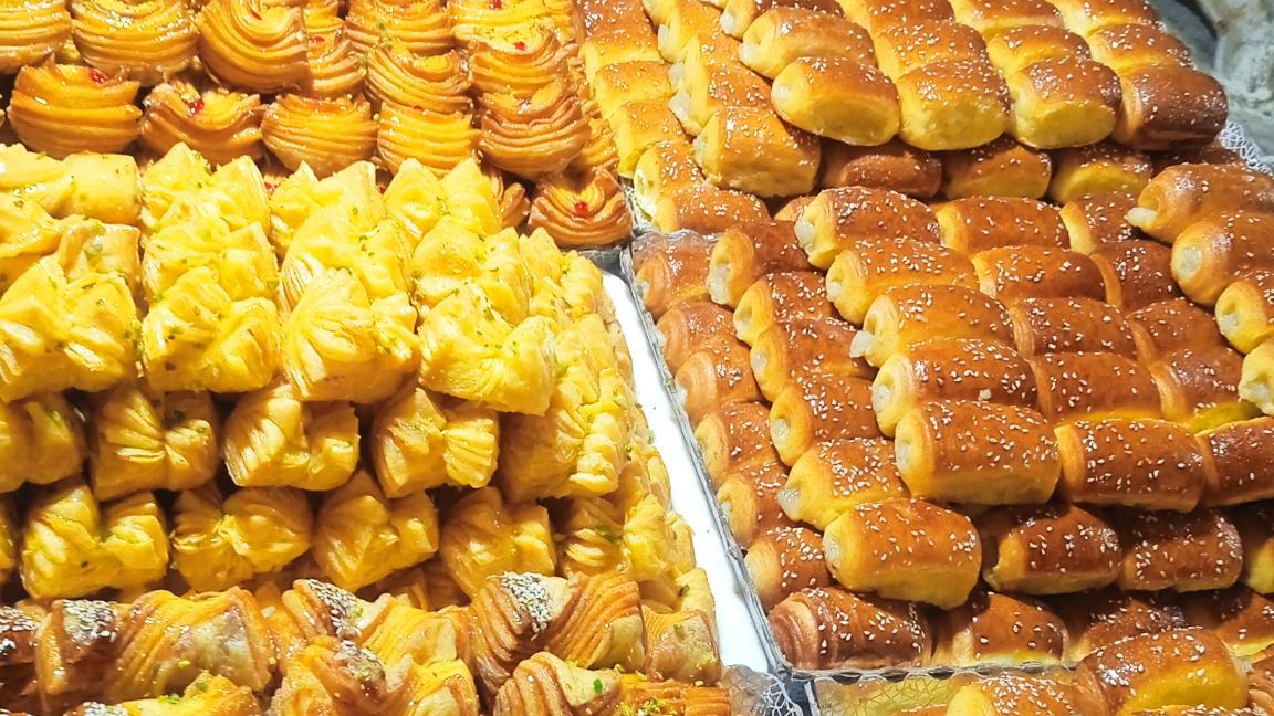 شیرینی سرای بهار