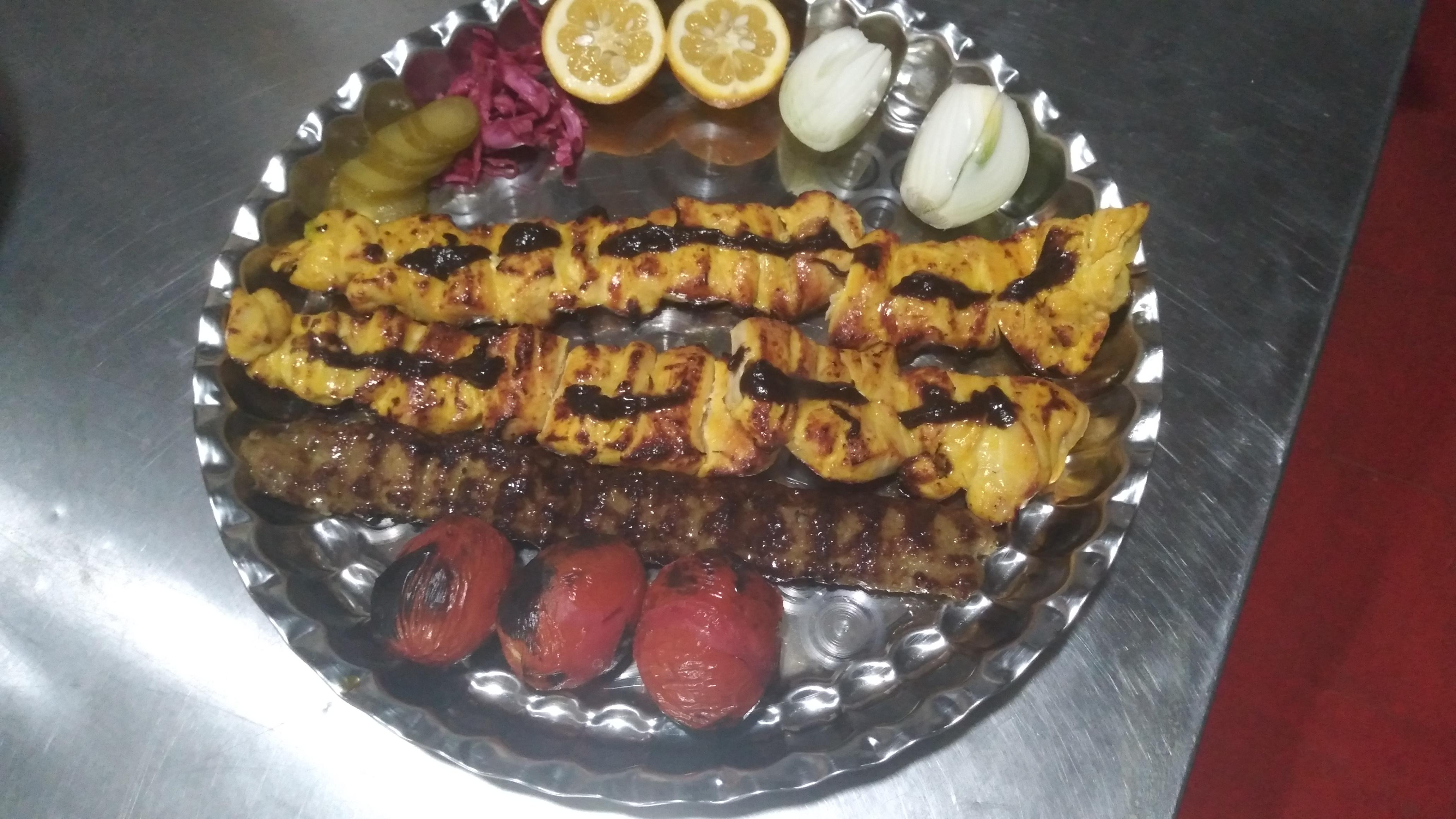 رستوران جوانان