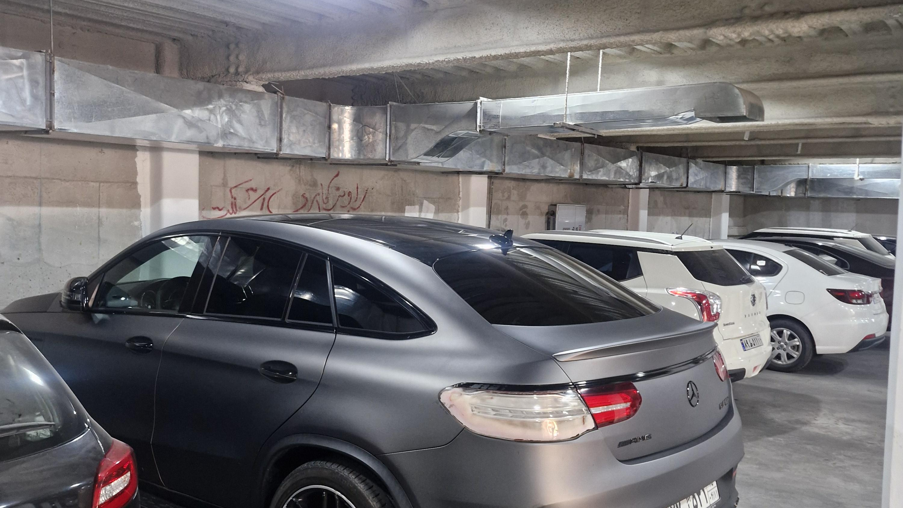 پارکینگ عمومی تهرانپارس