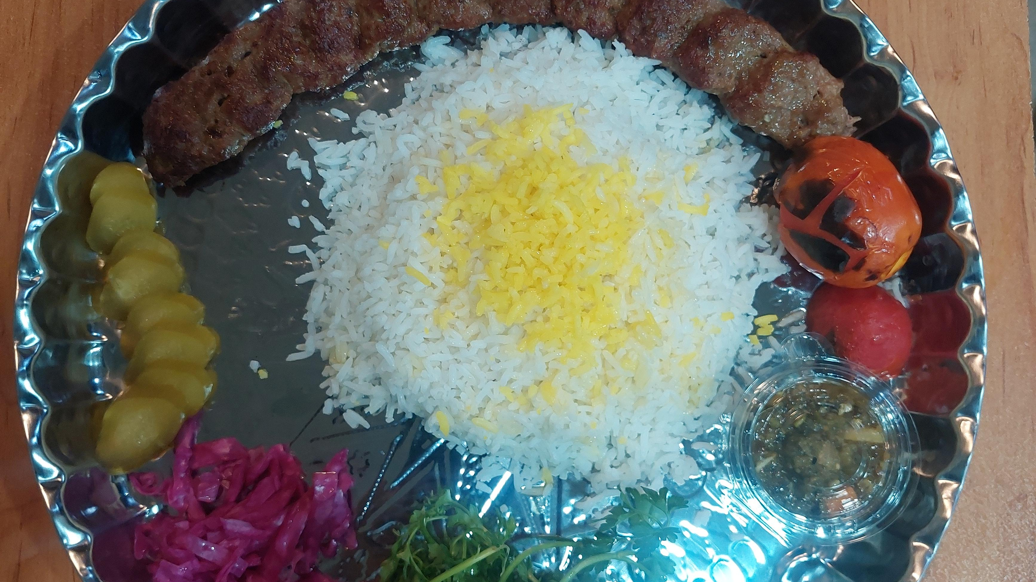 رستوران کباب پلاس
