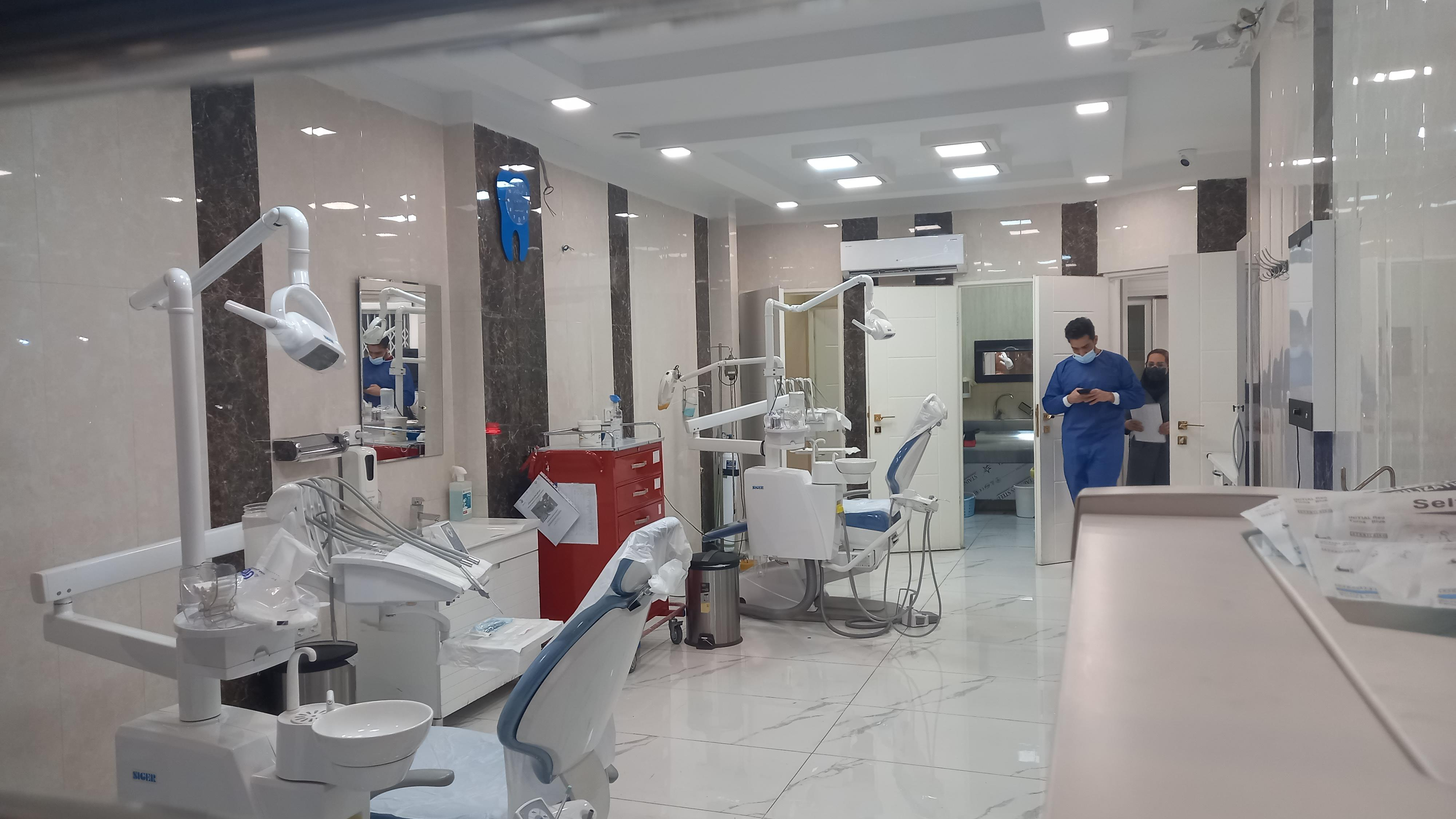 کلینیک تخصصی دنداپزشکی دکتر شفیعی