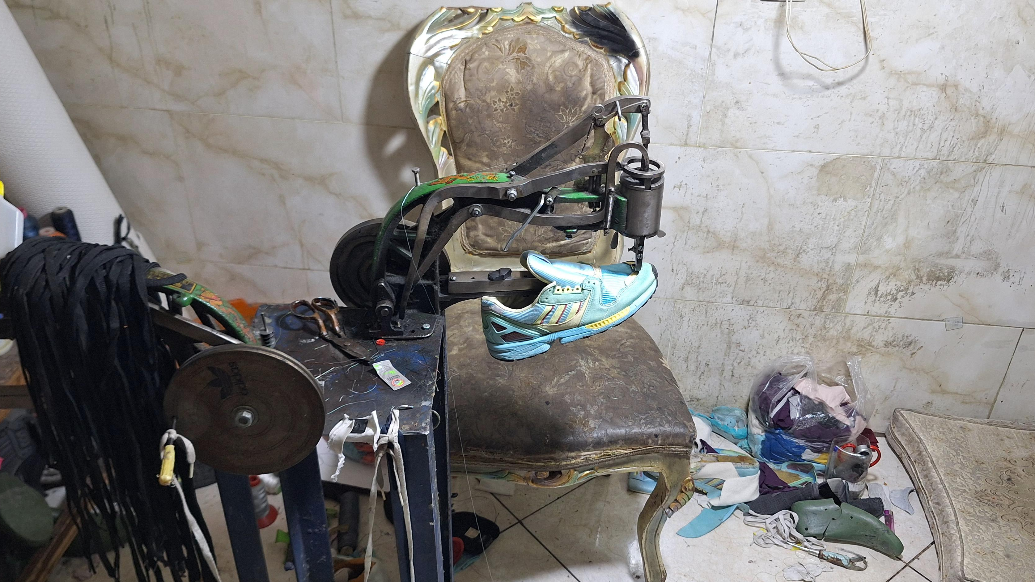 تعمیرات کتونی مهرداد مهرورز