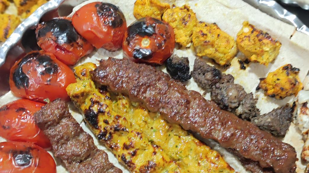 مطعم مادربزرگ