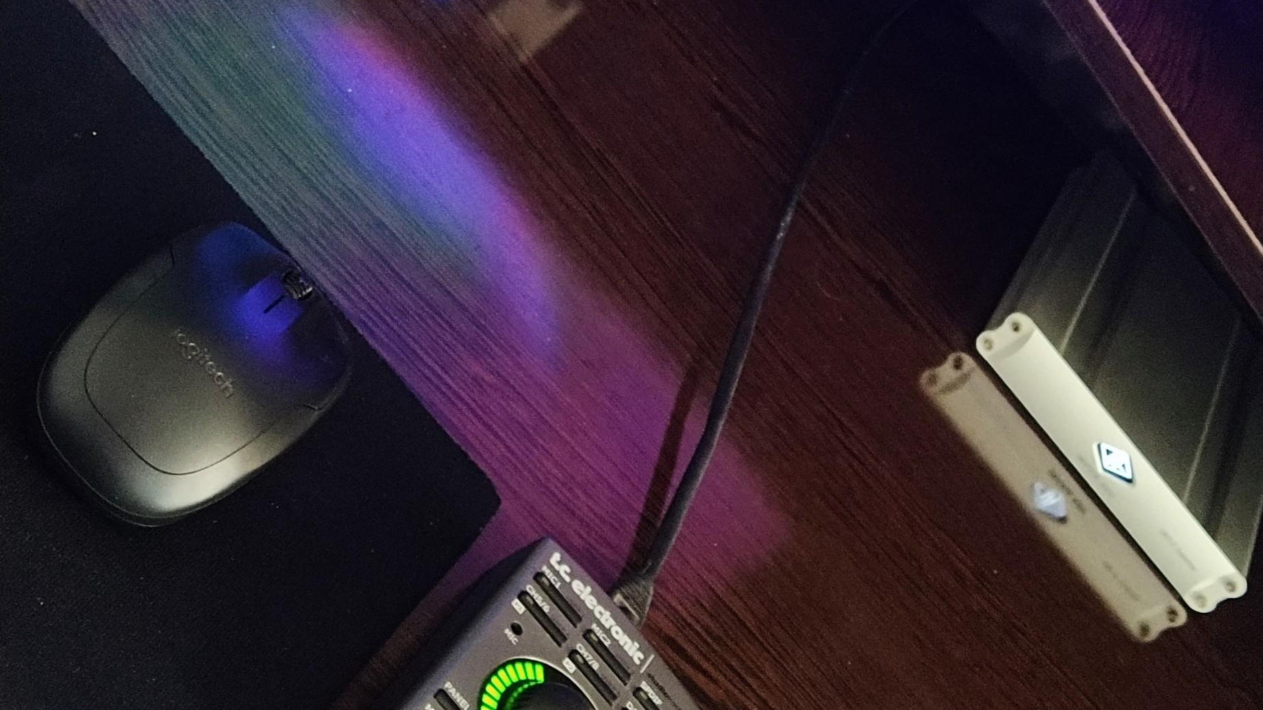 استودیو موسیقی فرشید بیتس