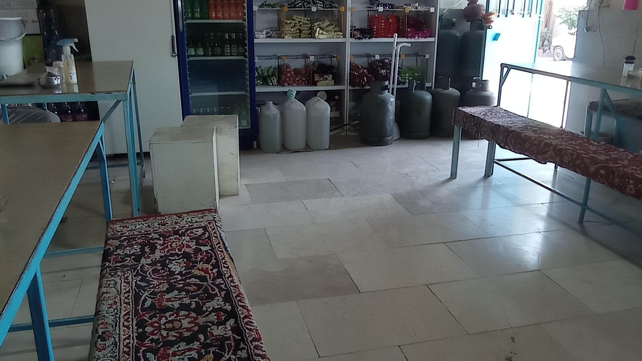دیزی سرای دوستان
