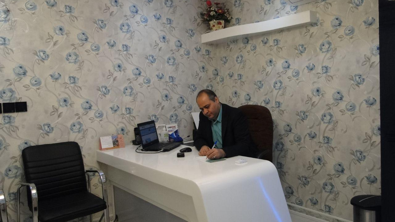 دکتر سید عبدالحنان حسینی