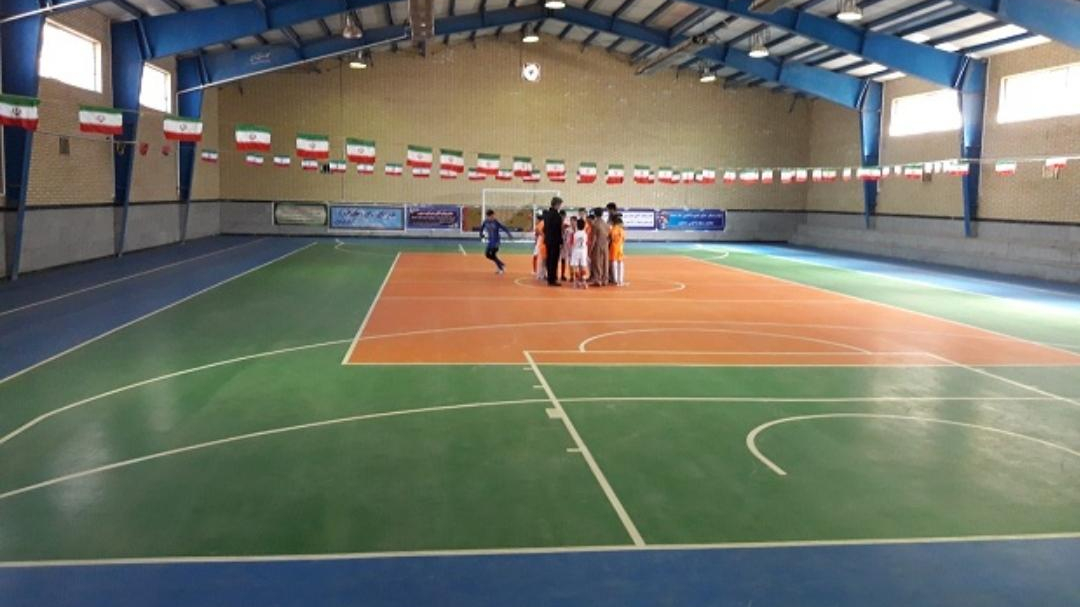 سالن ورزشی ولایت نوریاب