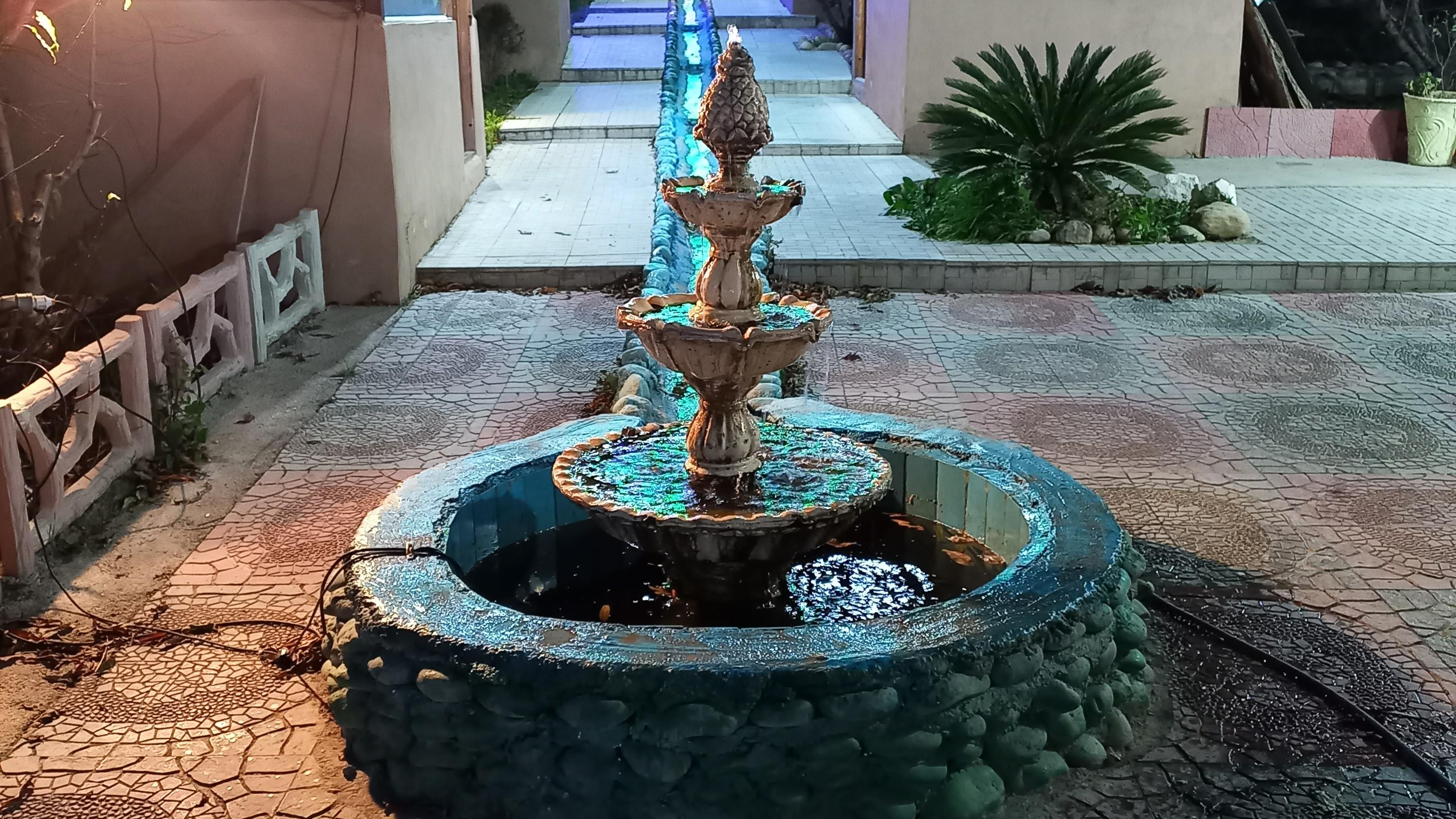 باغ سرای سنتی ارمیا