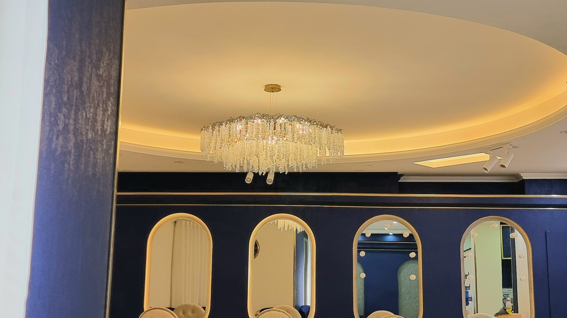 آرایشگاه سپیده خانجانی