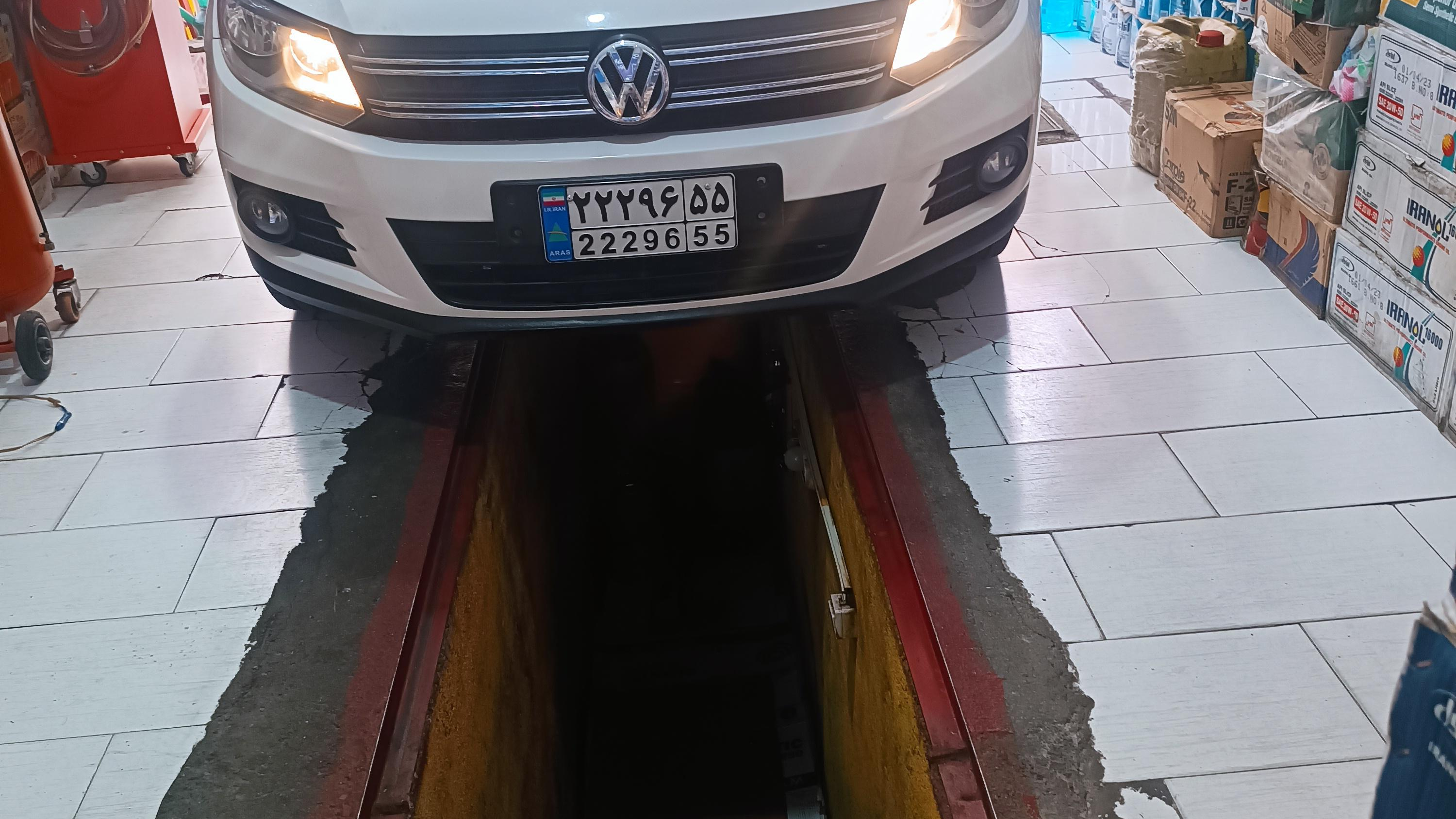 اتوسرویس برادران روحی لیقوان