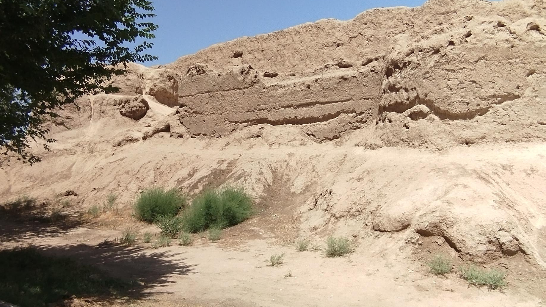 قلعه جلالی و حصار سلجوقی