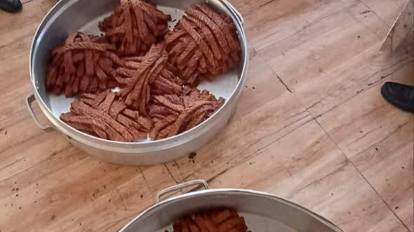 خیریه رضا دهقان (آشپزخانه امام حسین)