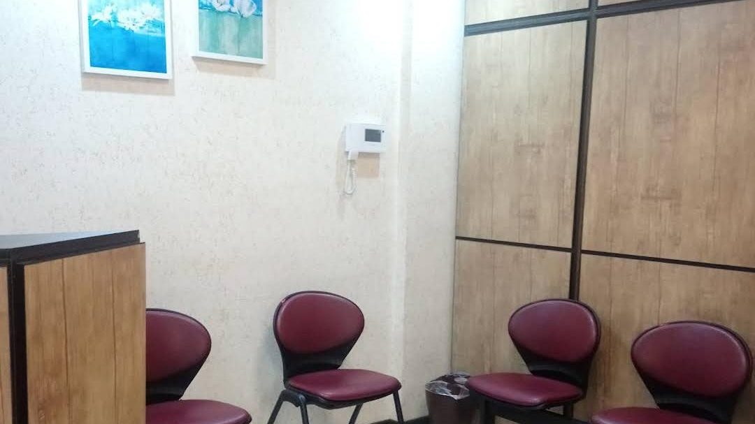 مطب دکتر احسان صنعتی متخصص طب فیزیکی و توانبخشی، مرکز نوار عصب و عضله emg ncv