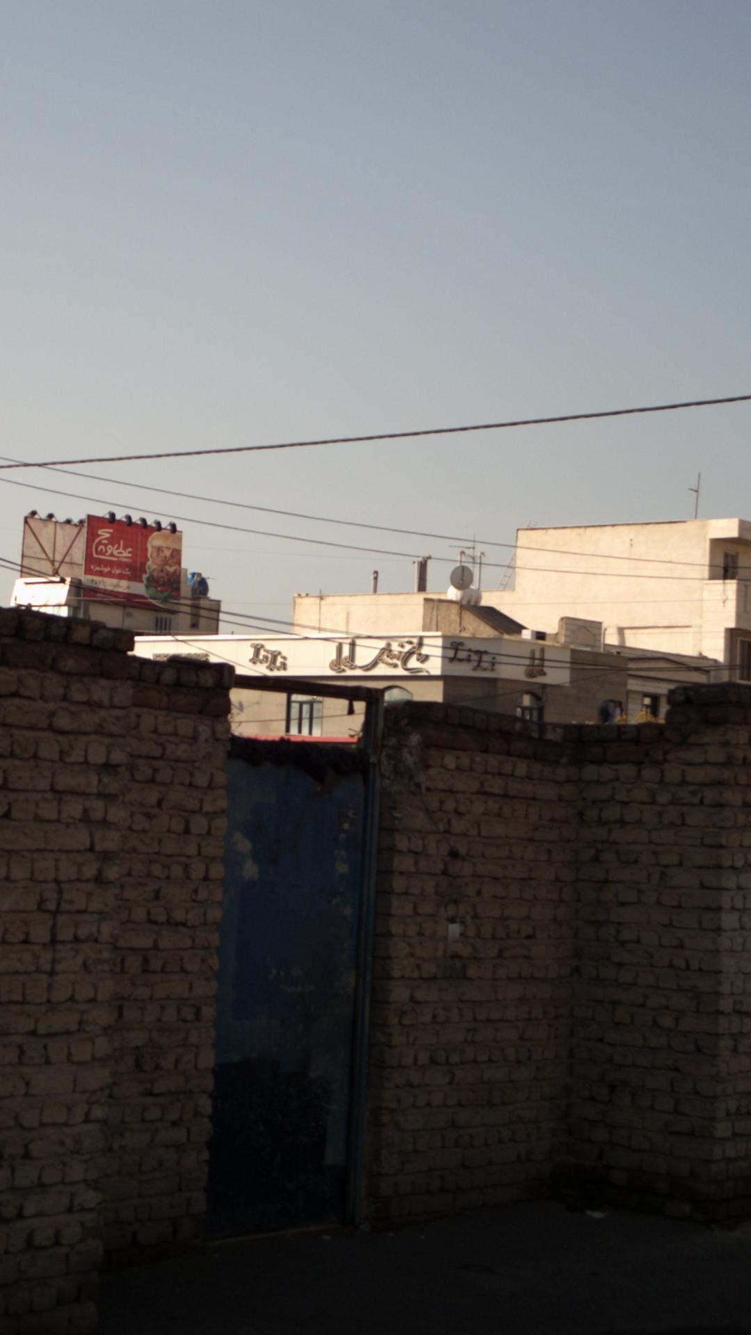 سالن زیبایی لی لی رز