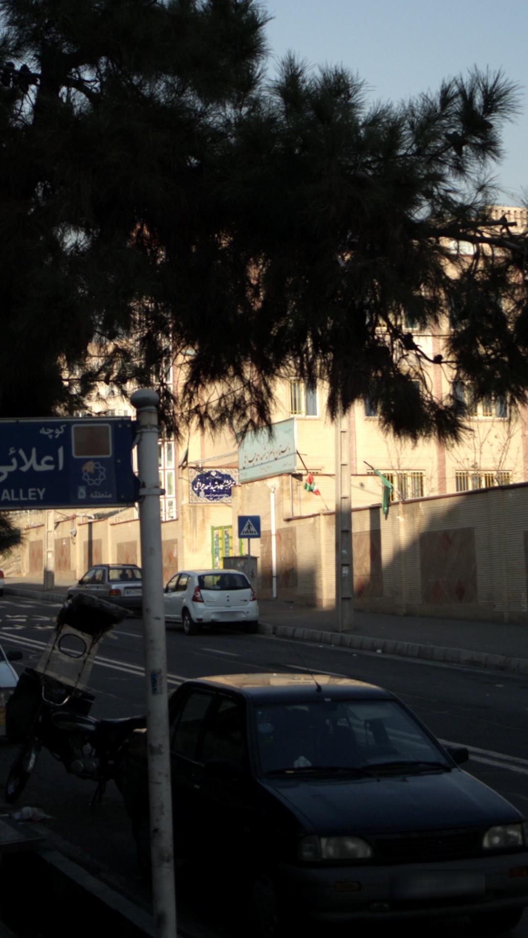 دبستان پسرانه شهید احمد چراغی