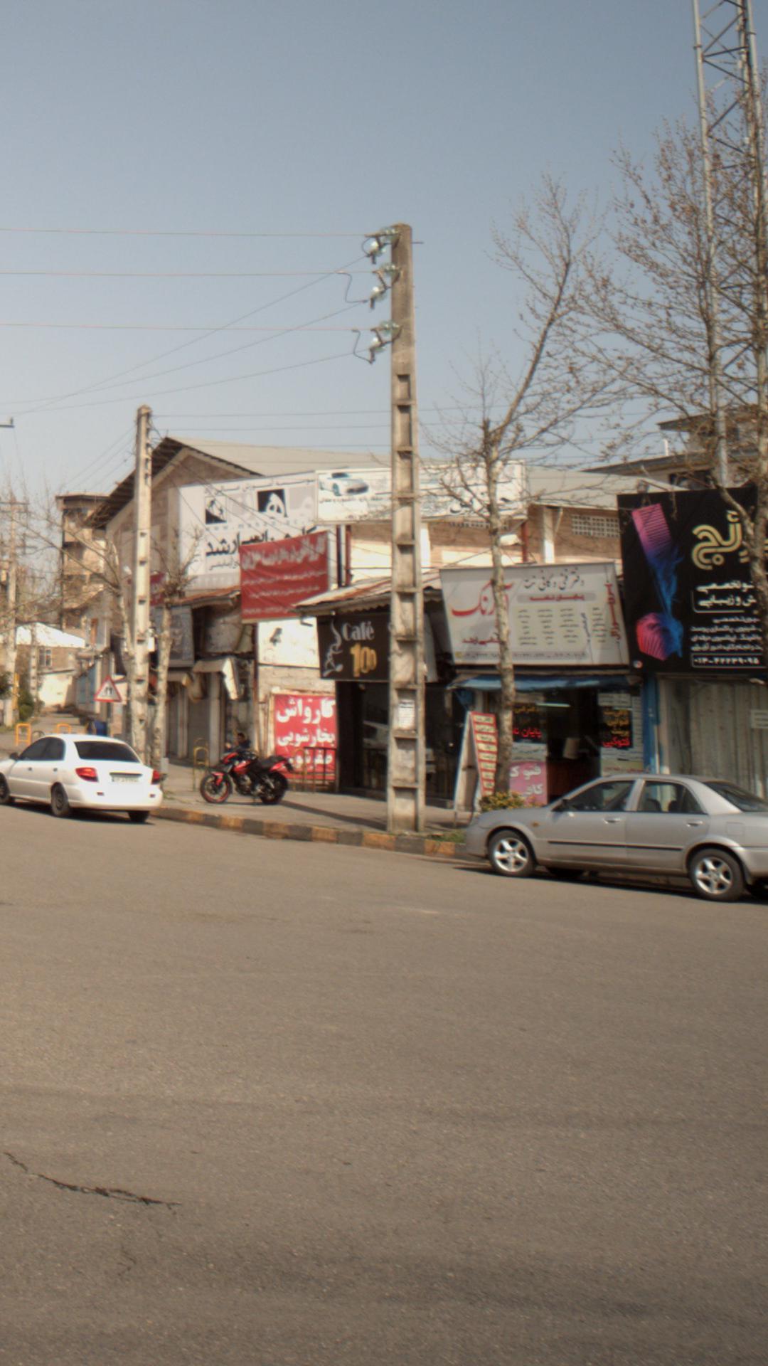 کافی شاپ 100